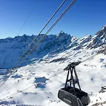 Cervinia Near Funicular With Private Garage Апартаменты