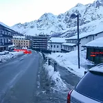 Cervinia Near Funicular With Private Garage Апартаменты *