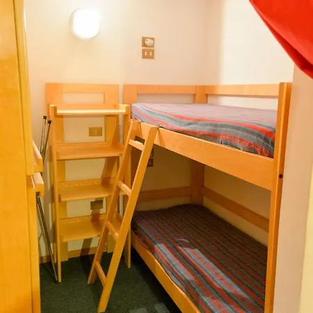 Cervinia Near Funicular With Private Garage شقة بيريوِل تْشيرفينيا