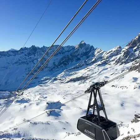 Cervinia Near Funicular With Private Garage Apartman