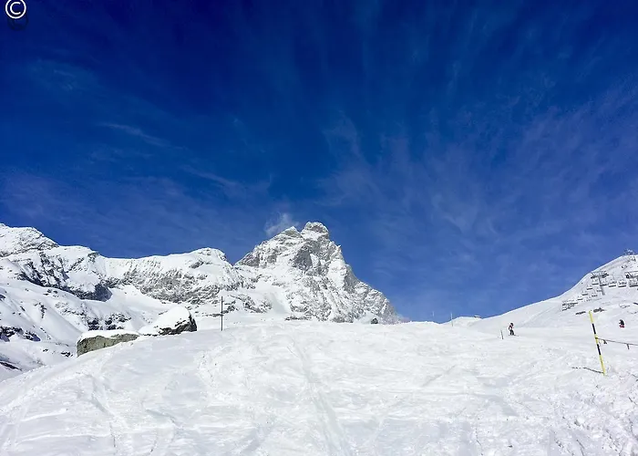 Cervinia Near Funicular With Private Garage Apartament